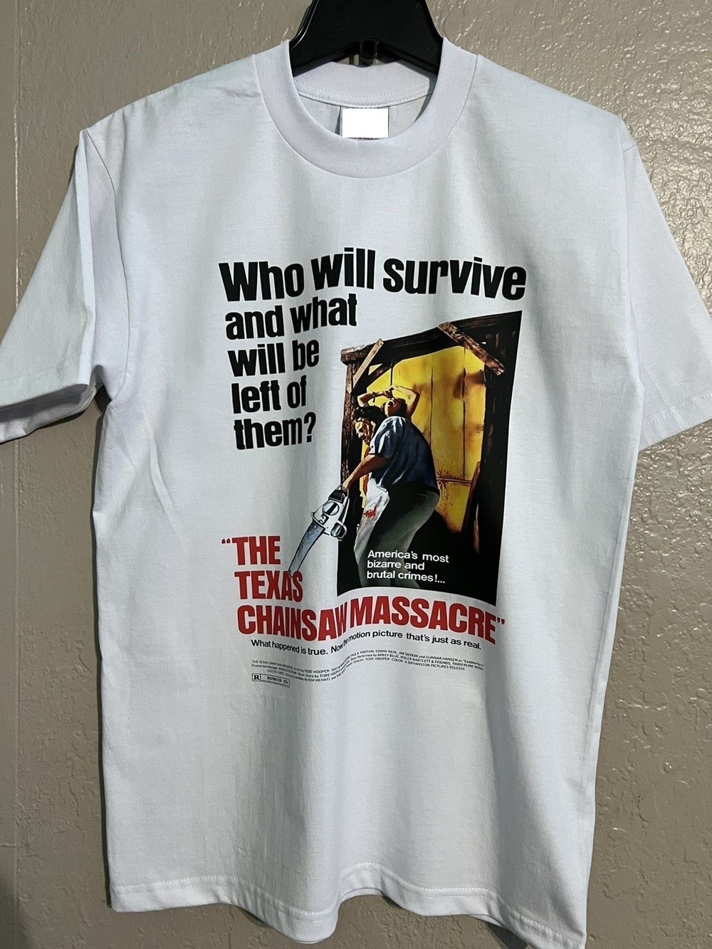 Expert Horror  Retro The Texas Chainsaw Massacre Shirt